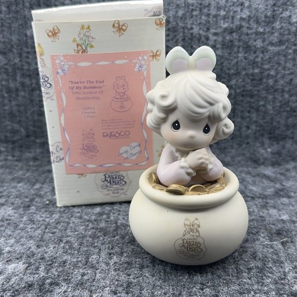 Precious Moments 1994 Membership figurine "You’re The End Of My Rainbow" - Picture 1 of 4